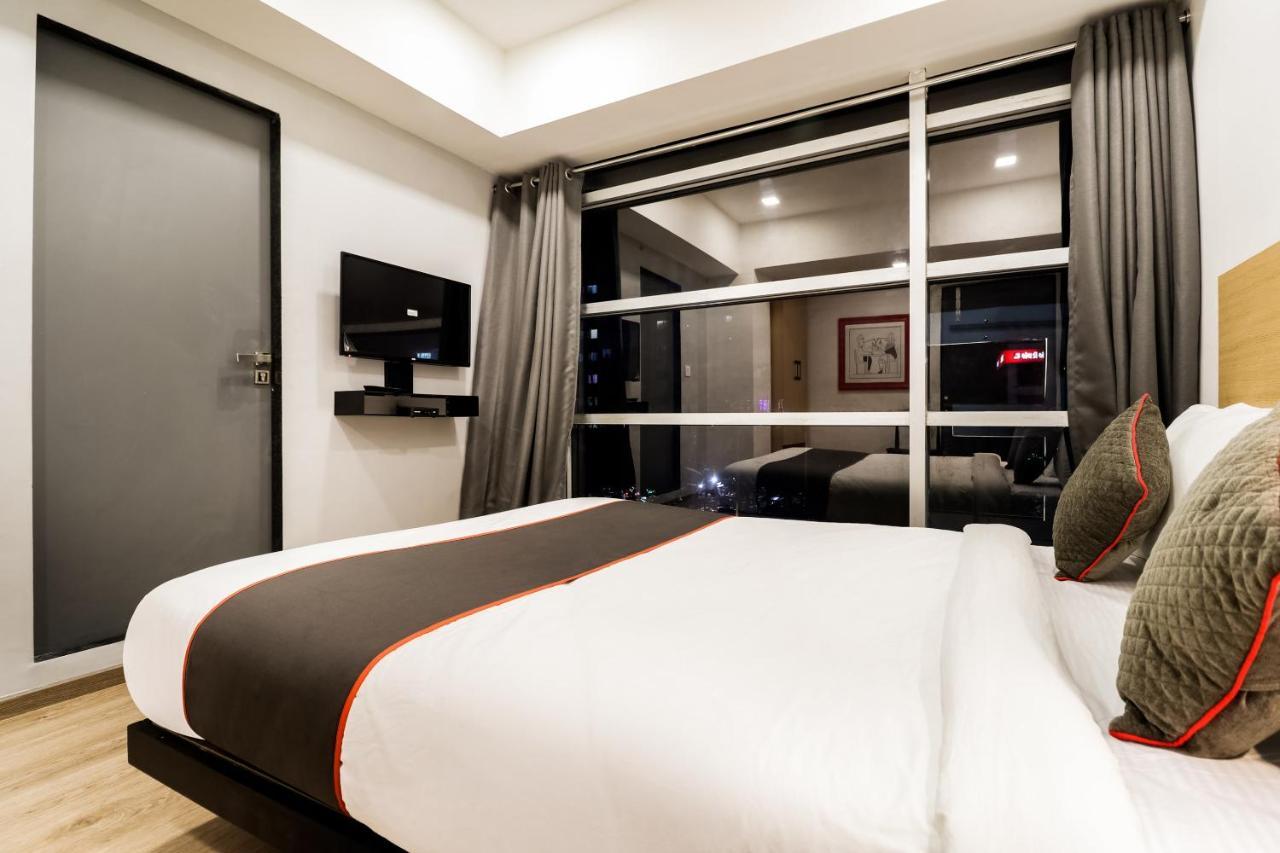 โอโย ทาวน์เฮาส์ 169 อควา คอริดอร์ Hotel Bhatha ภายนอก รูปภาพ